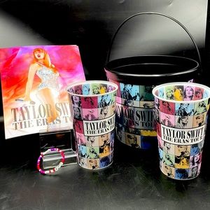 Taylor Swift Eras Tour popcorn bucket, 2 Cups, Poster & Friendship bracelet